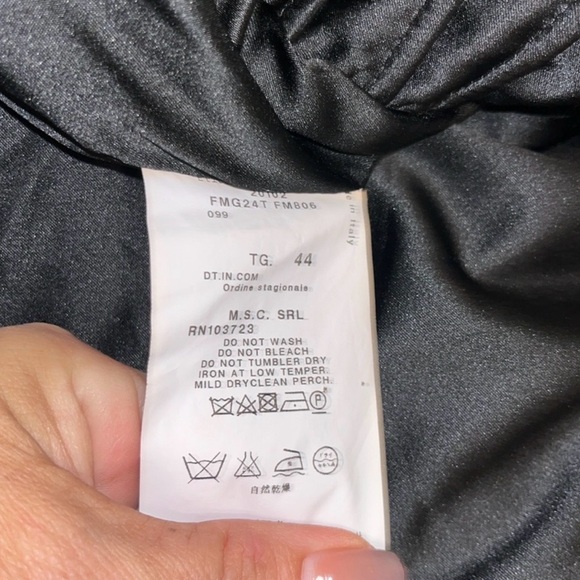 Gergio Armani Collezioni Women's Cut Ruffle Velvet BlazerJacket Silk Blend Sz 8 - Picture 11 of 12